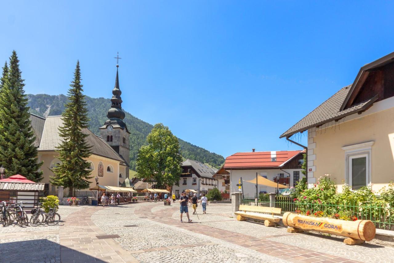 Apartments Julian Adventure Kranjska Gora Exterior photo